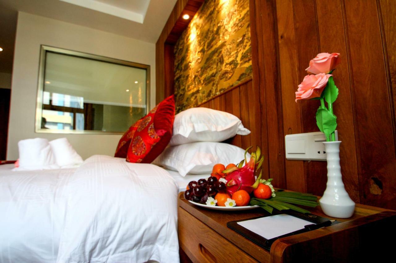 Gemsy Hotel Янгон Экстерьер фото