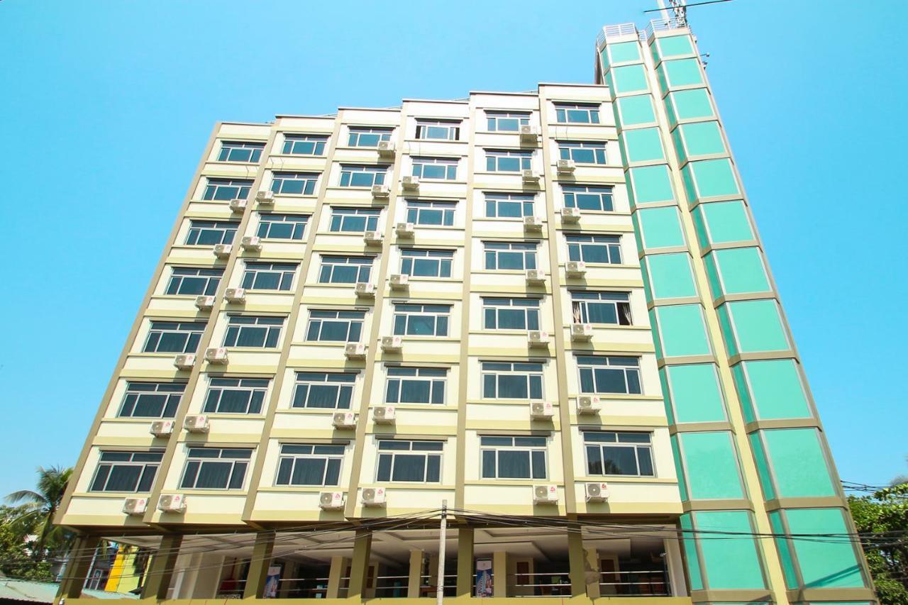 Gemsy Hotel Янгон Экстерьер фото
